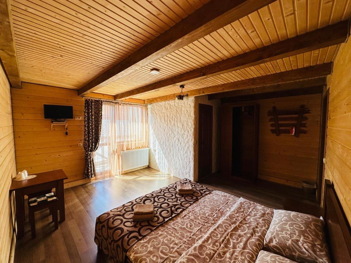 Guest House Lileya Bukovel Exteriör bild