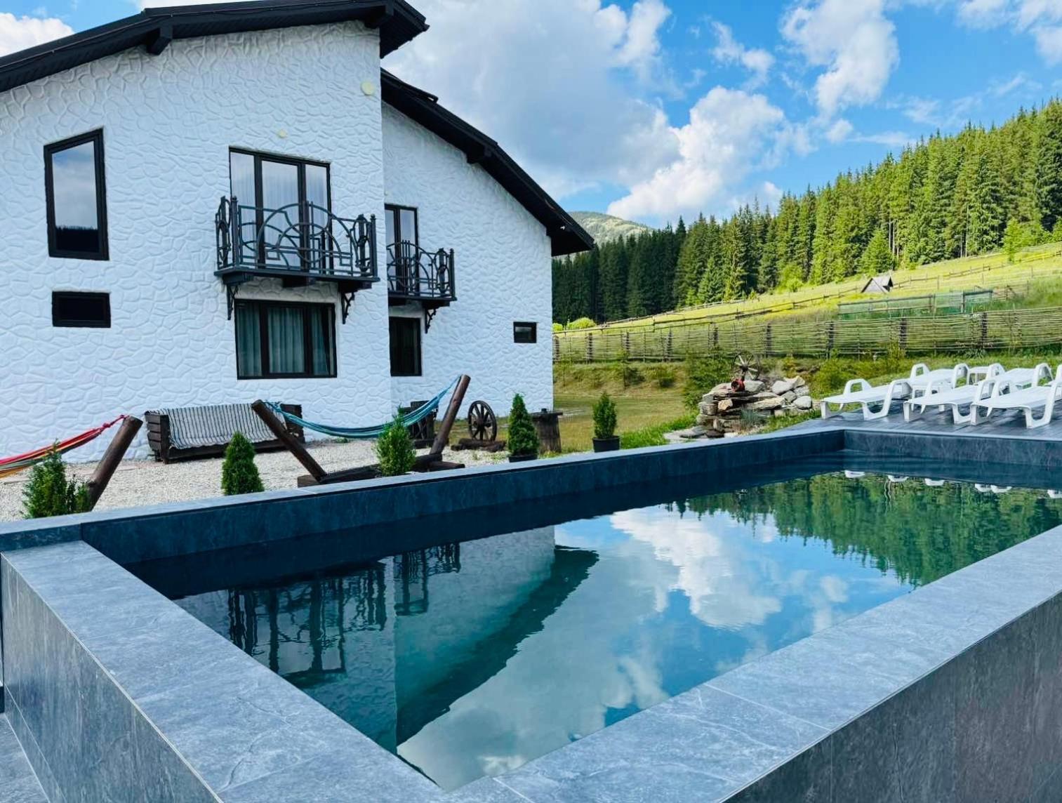 Guest House Lileya Bukovel Exteriör bild