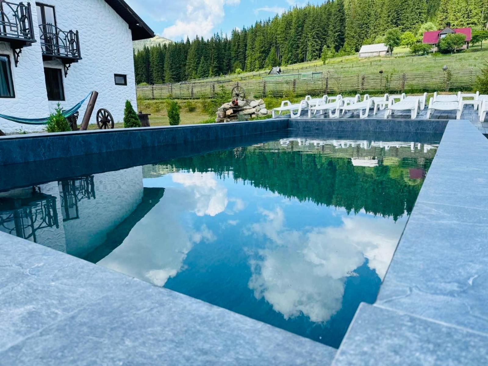 Guest House Lileya Bukovel Exteriör bild